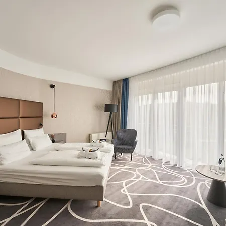 Am Vitalpark 4*