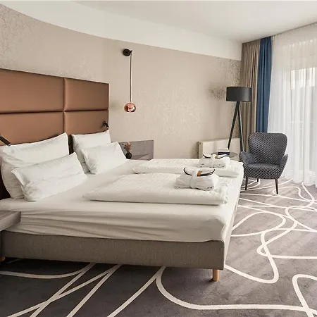 Am Vitalpark 4*