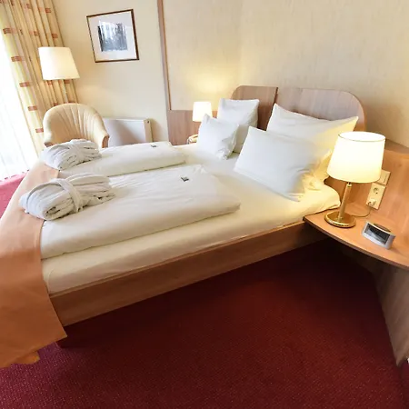 Am Vitalpark 4*